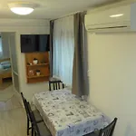 Abakusz Apartmans Free Air Conditioning & Parking