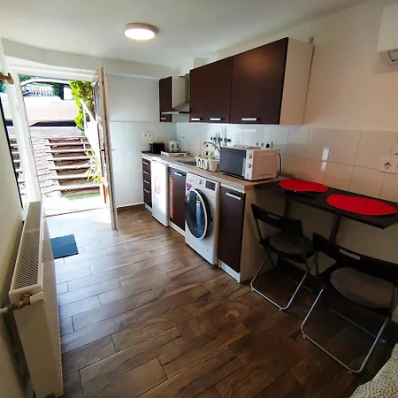 아파트 Abakusz Apartmans Free Air Conditioning & Parking 블로톤퓌레드